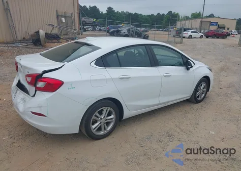 2018 Chevrolet Cruze Lt Auto z USA, uszkodzony, nr VIN 1G1BE5SM0J7145015